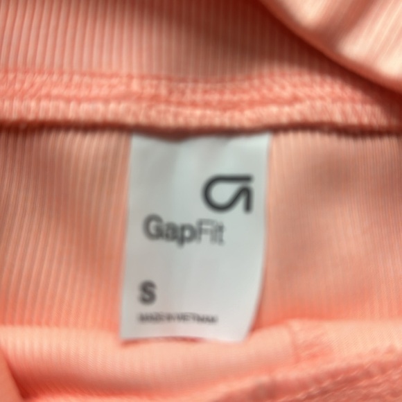 NWT GapFit Brushed Tech Jersey Bike Shorts size small - Picture 8 of 10